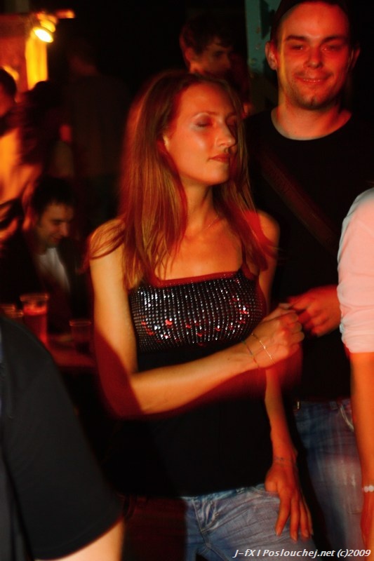 TAKE CONTROL (SHADOWBOX 10TH ANNIVERSARY) - Pátek 22. 5. 2009